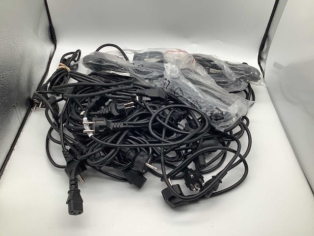 Pc powerkabels (25x) - afbeelding 1 van  6