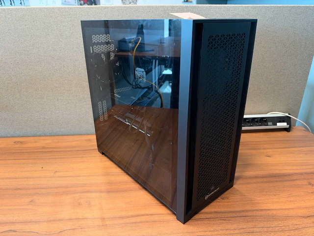 Pc specialist gaming desktop - afbeelding 1 van  8