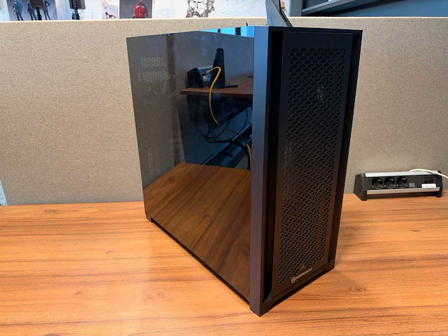 Pc specialist gaming desktop - afbeelding 1 van  8