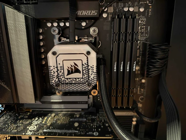Pc specialist gaming desktop - afbeelding 6 van  8