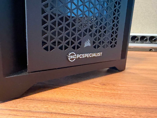 Pc specialist gaming desktop - afbeelding 2 van  8