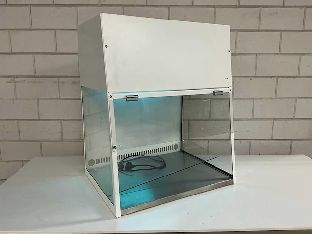 Pcr kast - afbeelding 2 van  8