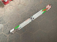 Pearson engineering bi-directional marker pole (25x) - afbeelding 1 van  4
