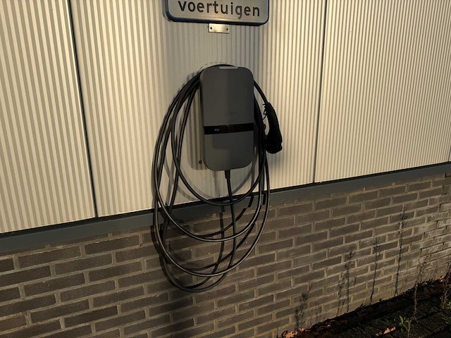 Peblar - ac plus home - laadpaal - afbeelding 1 van  4