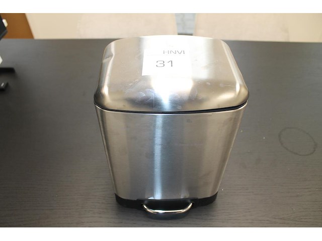 Pedaalemmer. hoogte 34 cm. - afbeelding 1 van  2