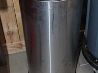 Pedaalemmer nn, hoogte 64 cm. - afbeelding 2 van  2