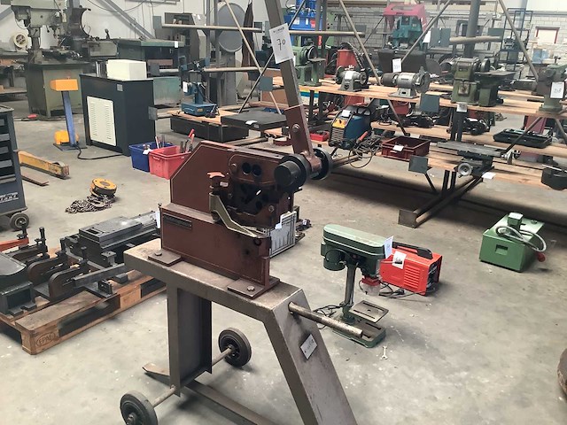 Peddinghaus - 5 rp 10 - pons- en knipmachine - afbeelding 1 van  4