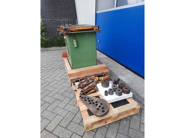 Peddinghaus - bifax 32k - buigmachine - met spiraalmaker - afbeelding 14 van  19