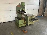 Peddinghaus hydraulic 500 pons- en stansmachine - afbeelding 1 van  9