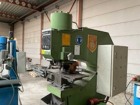 Peddinghaus hydraulic 502 ponsmachine - afbeelding 7 van  11