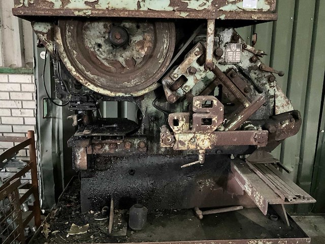 Peddinghaus pons- en knipmachine - afbeelding 5 van  11