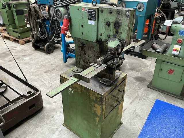 Peddinghaus stanzfix ponsmachine - afbeelding 1 van  7