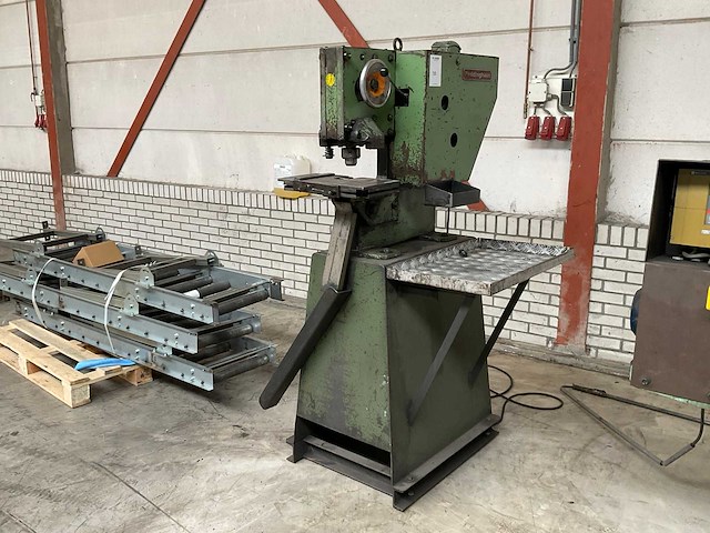 Peddinghaus stanzfix ponsmachine - afbeelding 1 van  8