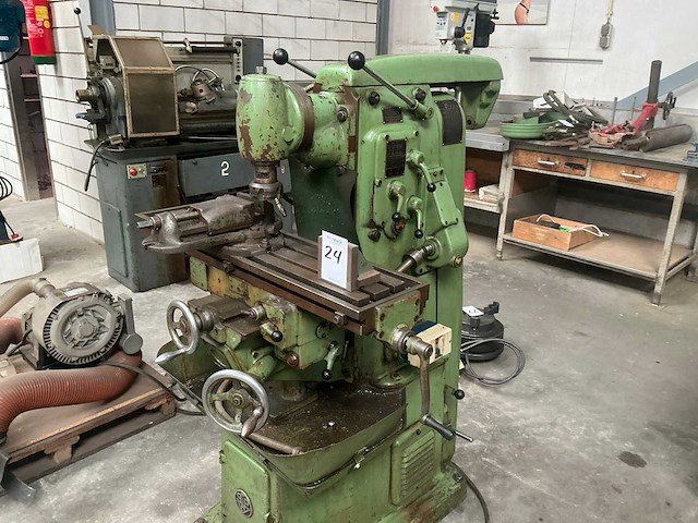 Pedersen vvf00 universele freesmachine - afbeelding 8 van  14