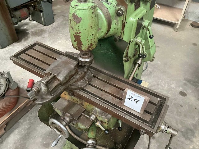 Pedersen vvf00 universele freesmachine - afbeelding 10 van  14