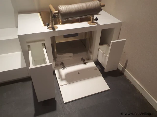Pedicurestation - afbeelding 9 van  11