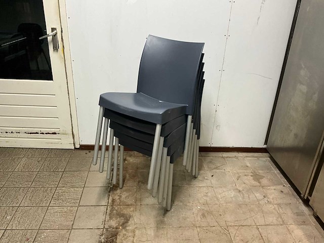 Pedrali - terrasstoelen (17x) - afbeelding 6 van  8