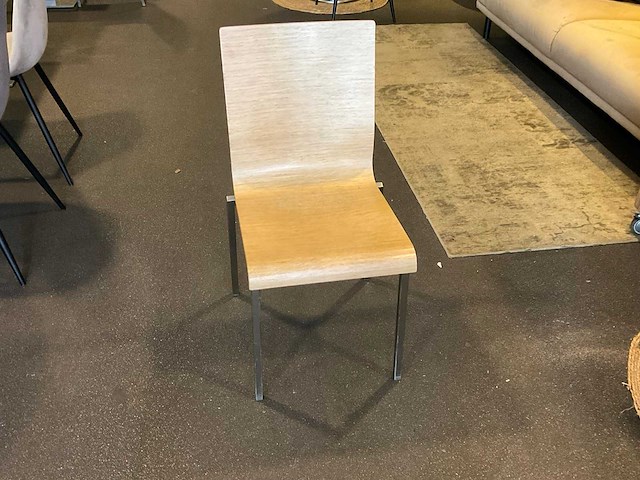 Pedrali kuadra restaurantstoel (28x) - afbeelding 3 van  7