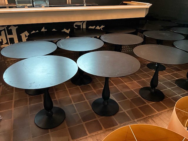 Pedrali tonda 4150 restauranttafel (10x) - afbeelding 9 van  9
