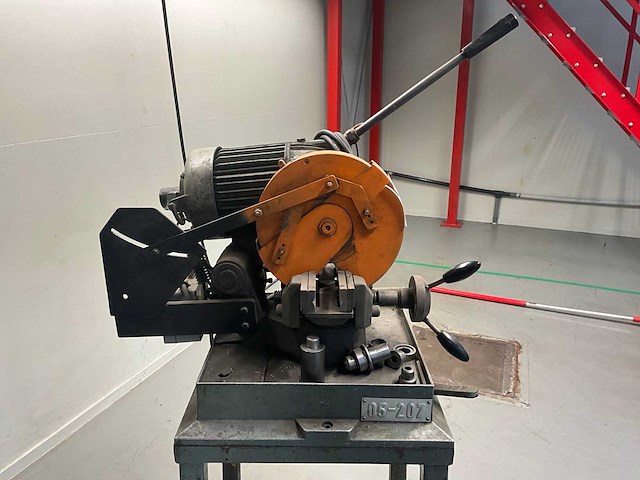 Pedrazzoli afkortcirkelzaagmachine - afbeelding 4 van  10