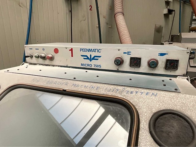 Peenmatic micro 750s straalcabine - afbeelding 6 van  9