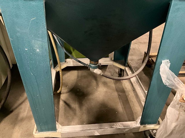 Peenmatic micro 750s straalcabine - afbeelding 5 van  9