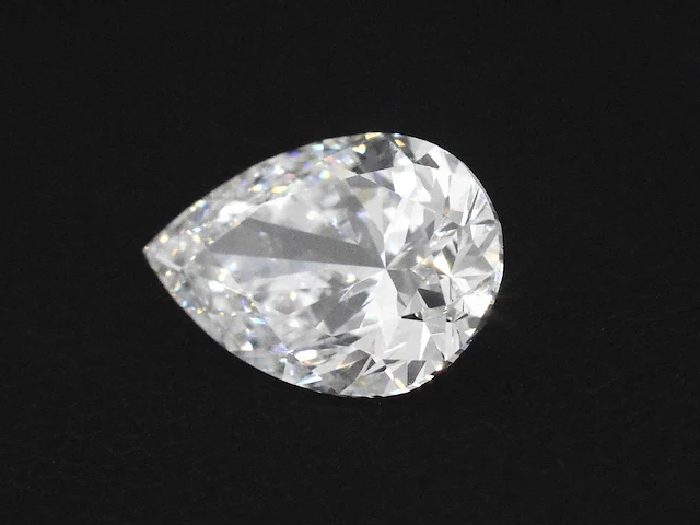 Peervorm moissaniet 4.00 ct - afbeelding 2 van  2