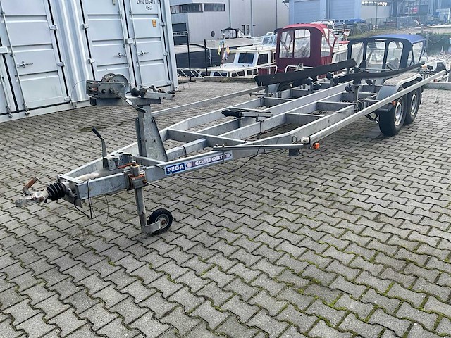 Pega-2025 - mp3500/600 - boottrailer - afbeelding 1 van  18