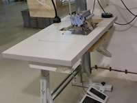 Pegasus m900-serie industriële overlock- en safety-stitch naaimachine - afbeelding 1 van  11