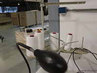 Pegasus m900-serie industriële overlock- en safety-stitch naaimachine - afbeelding 9 van  11