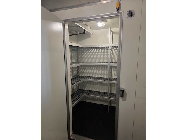Pego - 200 expert - gecombineerde doorloop koel/vriescel- reeds gedemonteerd - afbeelding 14 van  15