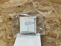 Peha dubbele wip schakelaar wit (50x) - afbeelding 2 van  3