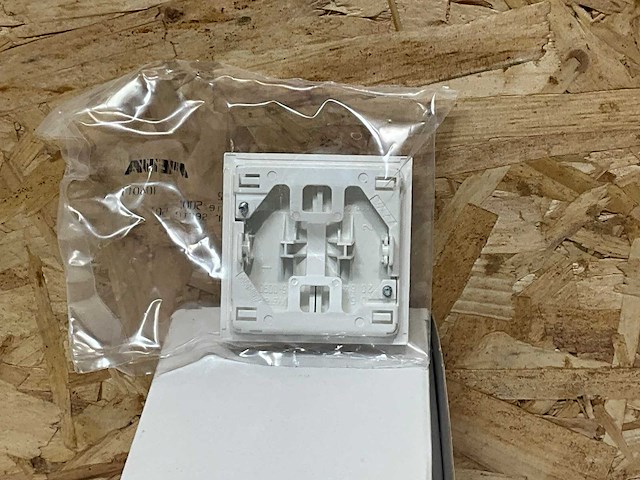 Peha dubbele wip schakelaar wit (80x) - afbeelding 3 van  4