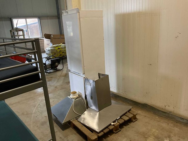 Pelgrim inbouw koelkast-diepvries combinatie - afbeelding 1 van  6