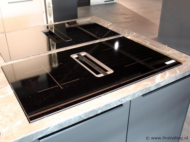 Pelgrim inductiekookplaat met geïntegreerde werkbladafzuiging - afbeelding 1 van  2