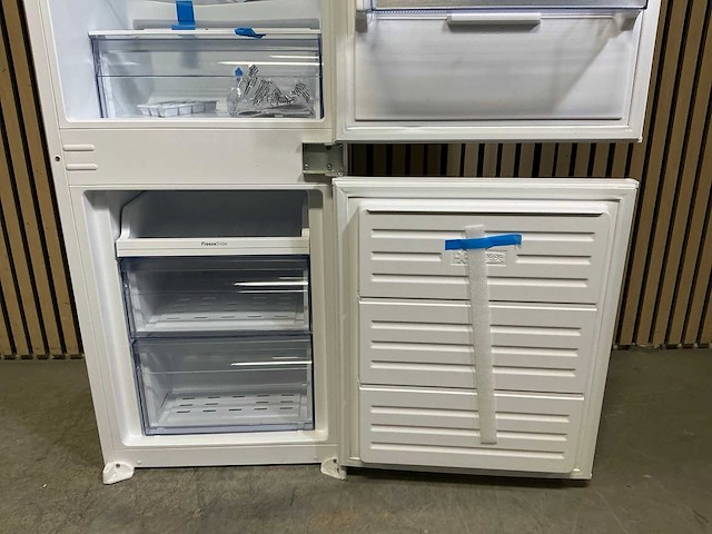 Pelgrim pcs27178l inbouw koel-vries combinatie - afbeelding 6 van  6