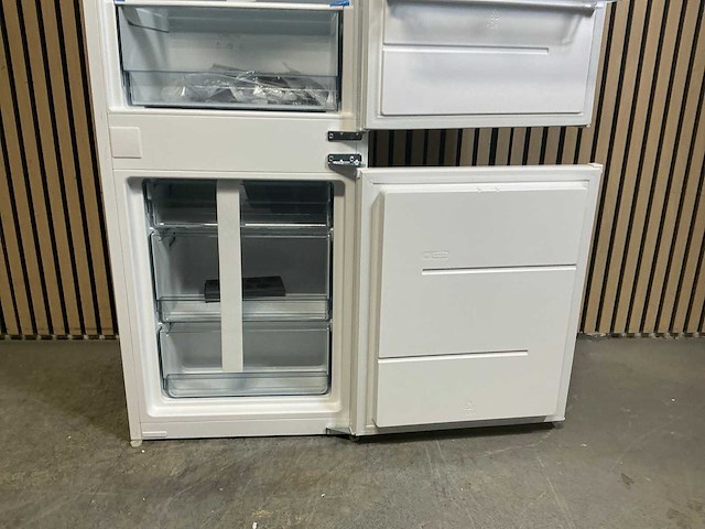 Pelgrim pcs34178l inbouw koel-vries combinatie - afbeelding 9 van  11