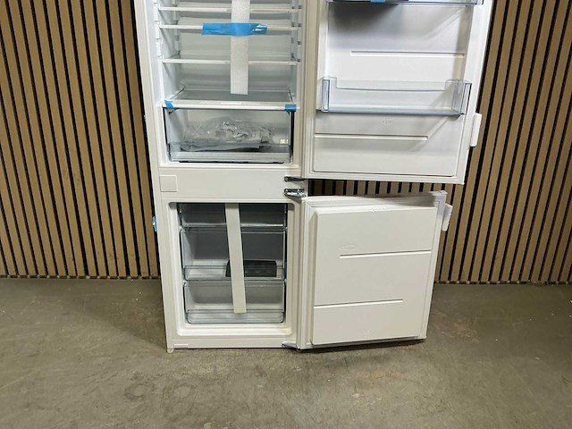 Pelgrim pcs34178l inbouw koel-vries combinatie - afbeelding 6 van  7