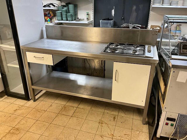 Pelgrim rvs werktafel met fornuis - afbeelding 2 van  7