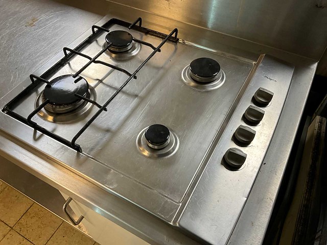 Pelgrim rvs werktafel met fornuis - afbeelding 5 van  10