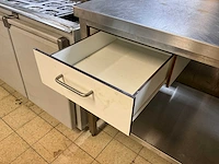 Pelgrim rvs werktafel met fornuis - afbeelding 2 van  10
