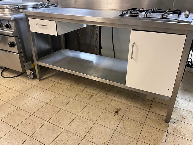 Pelgrim rvs werktafel met fornuis - afbeelding 6 van  7