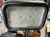 Peli 9430b rals accuverlichting en makita bouwlamp 230v - afbeelding 6 van  11