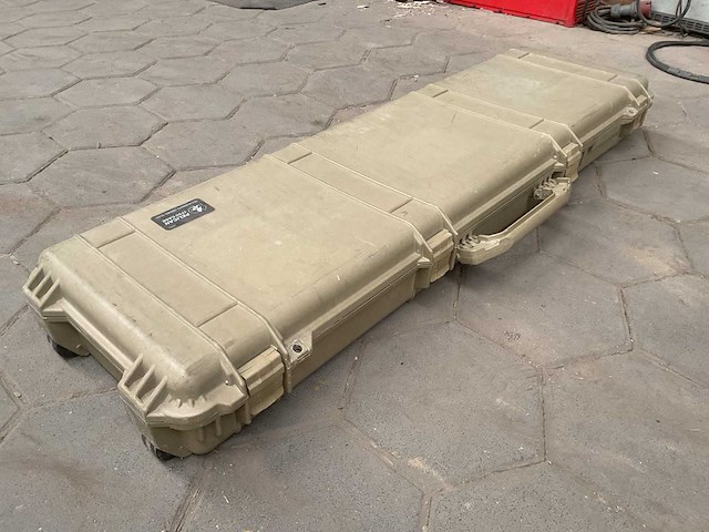 Pelican 1750 case transportkoffer - afbeelding 1 van  6