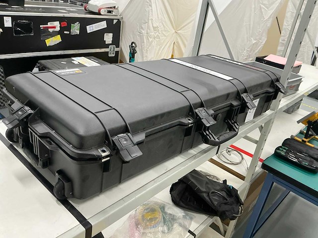 Pelican air 1745 flightcase - afbeelding 1 van  6