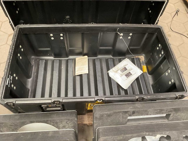 Pelican hardig case transportkist - afbeelding 4 van  4