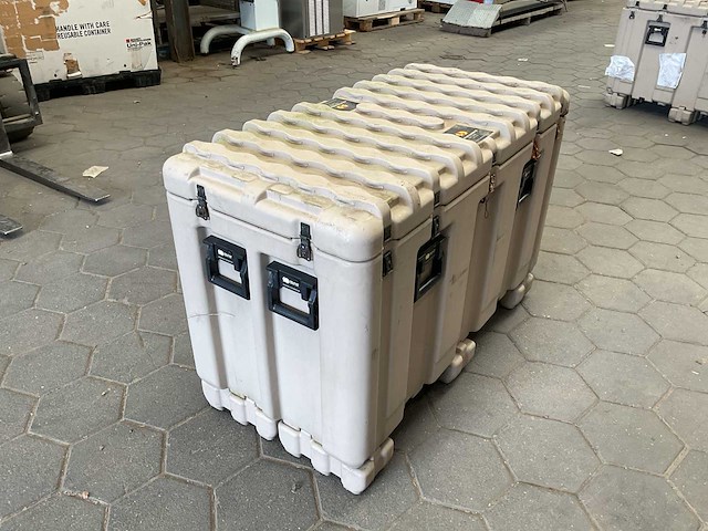 Pelican transportkist - afbeelding 1 van  3