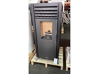 Pelletkachel - bronpi - adel - vrijstaand zwart - afbeelding 1 van  4