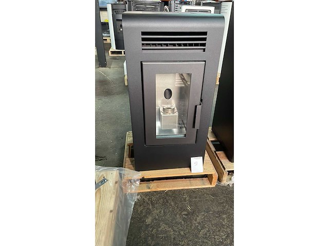 Pelletkachel - eset 70 - zwart - afbeelding 1 van  2