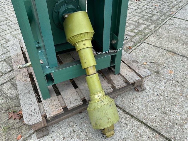 Pelletpers kl(ks/kj)260p tractoraandrijving - afbeelding 6 van  9